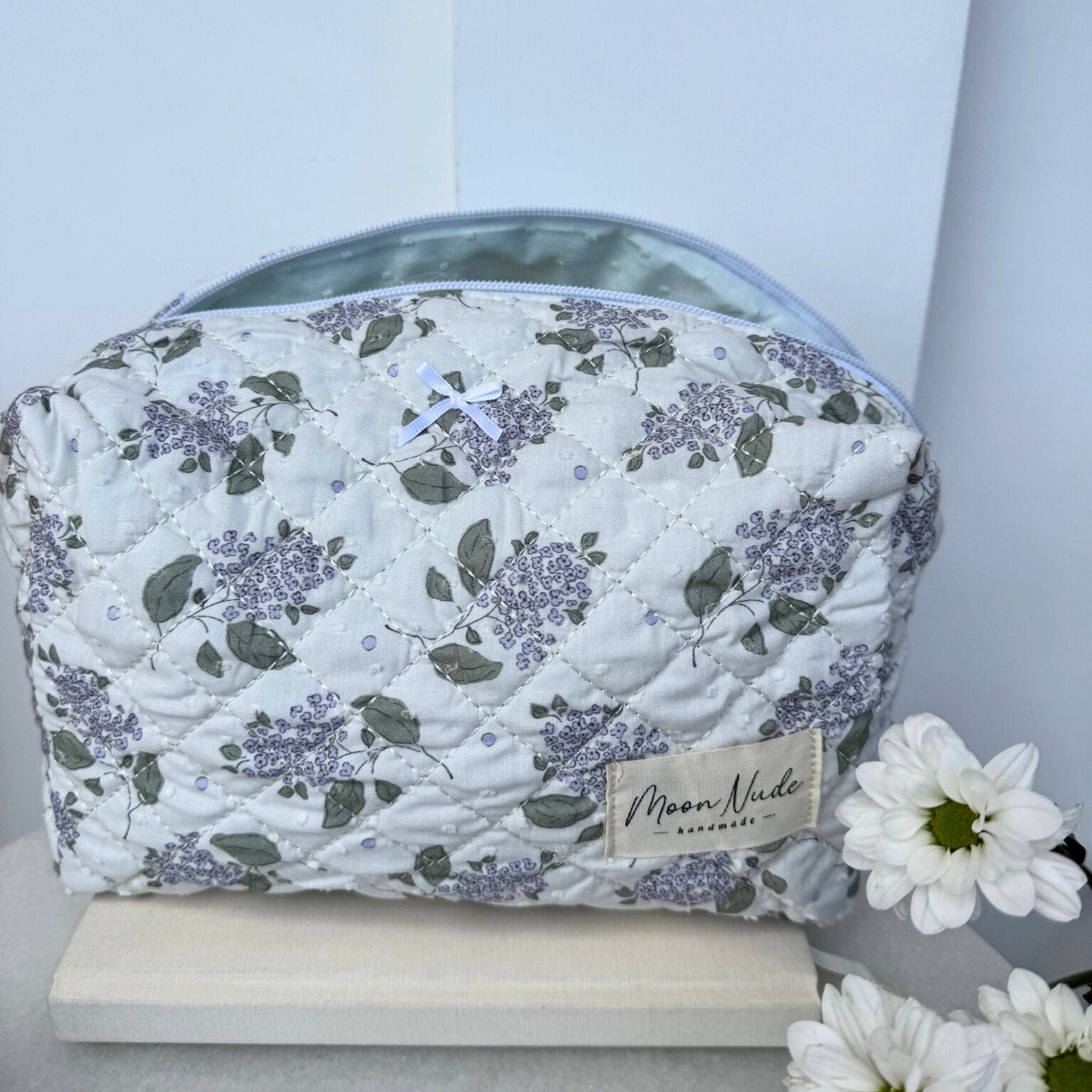 Moon Nude Lilac Large Makeup Bag
