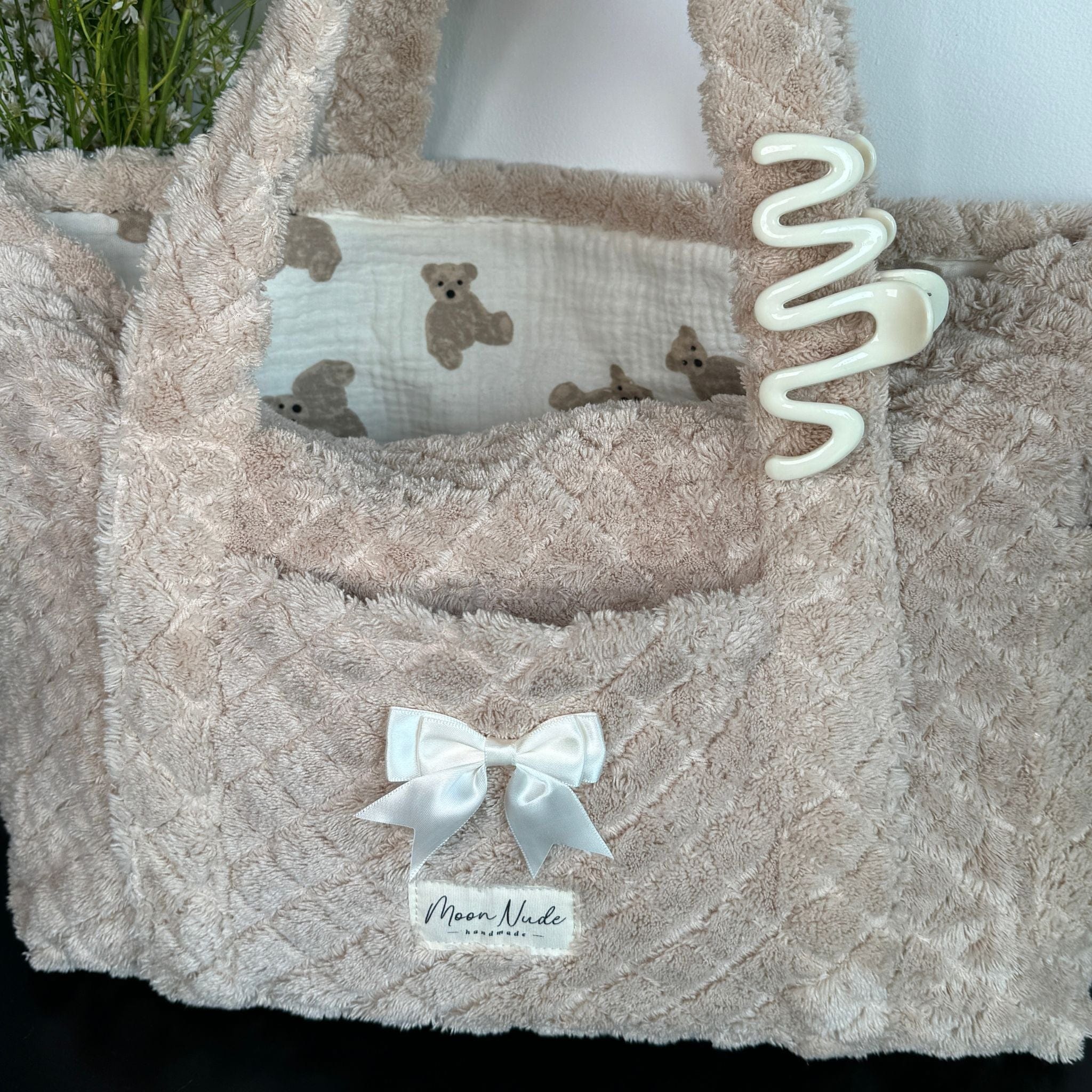 Moon Nude Teddy Tote Bag Zipper